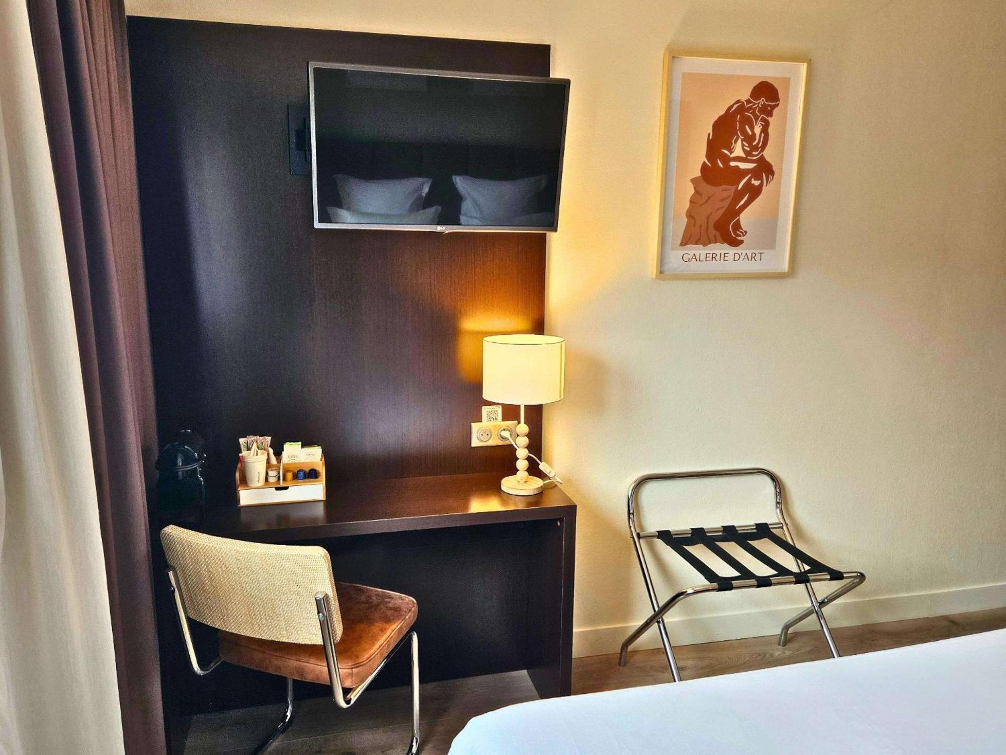 Best Western Terre De Provence Ле-Канне-де-Мор Экстерьер фото